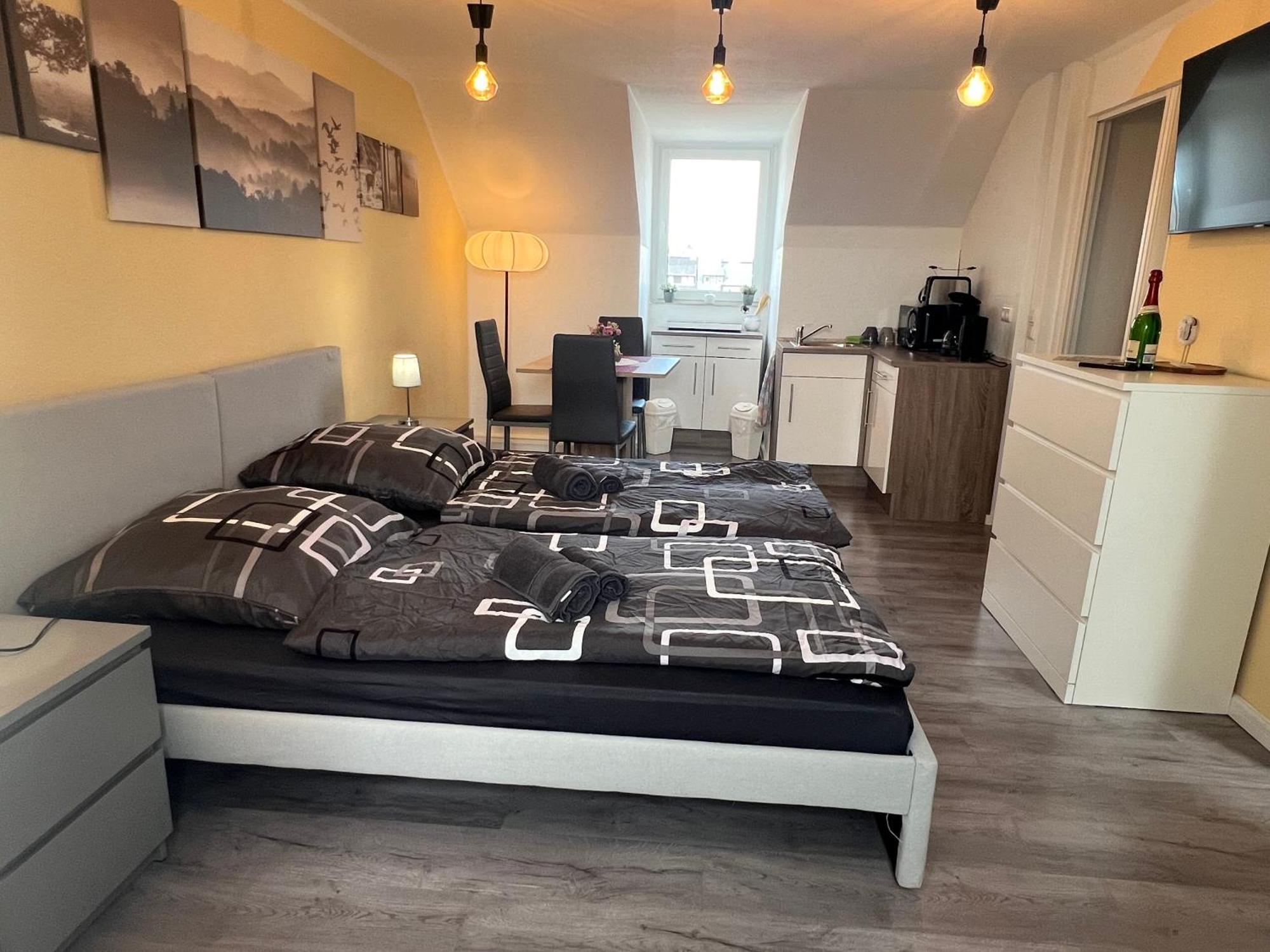 Studio Apartment Fruehauf Geithain Extérieur photo
